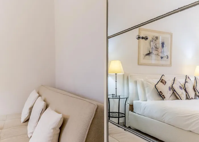 Emanuele House By Ghor Rome